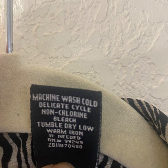 Maggie Barnes Top 2X  Womens Black White Zebra Print Sheer Kimono Cardigan Jacke - Picture 4 of 14